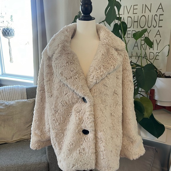 Melanie Lyle Faux Fur Jacket! Brand New. Never Worm! - Picture 5 of 6